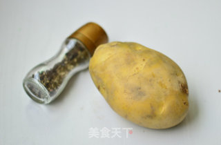 黑胡椒烤土豆的做法步骤：1