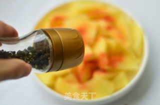 黑胡椒烤土豆的做法步骤：3