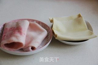 肉皮卷的做法步骤：1