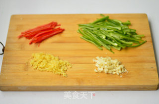青椒肉丝的做法步骤：5