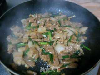 葱香猪肉的做法步骤：9