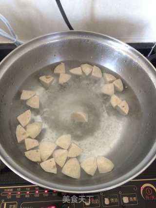 鸡蛋肉丸粉丝的做法步骤：2