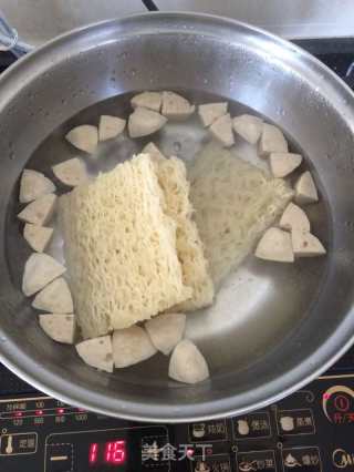 鸡蛋肉丸粉丝的做法步骤：3