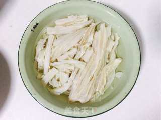 鲜味鲍鱼瘦肉汤的做法步骤：4