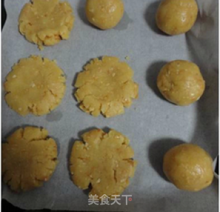 桃酥的做法步骤：8