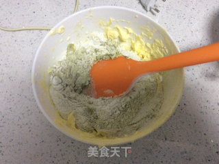 抹茶曲奇的做法步骤：3
