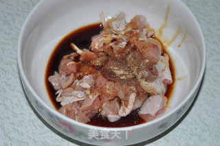 金瓜蒸鸡腿的做法步骤：4