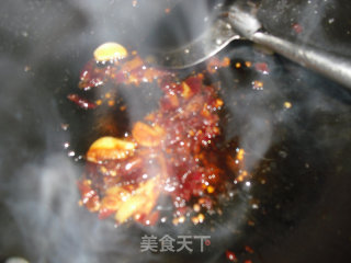 洋葱炒猪小肠的做法步骤：6