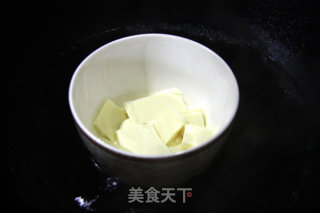 新年就要羊眉吐气—棉花糖羊杯子蛋糕的做法步骤：10
