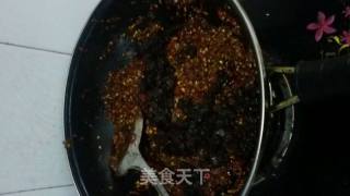 老干妈香辣牛肉酱的做法步骤：8