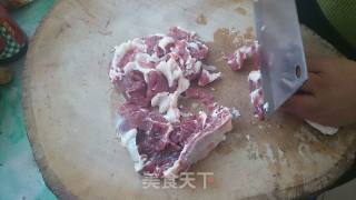 牛肉馅蒸饺的做法步骤：1
