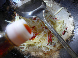 酸辣土豆丝夹馍的做法步骤：9