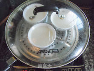 牛奶炖鸡蛋的做法步骤：7