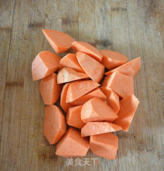 红薯桂花糖水的做法步骤：2