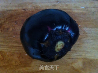 蒜蓉茄子的做法步骤：1