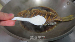 红烧海鱼的做法步骤：9