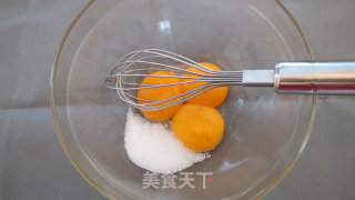 香草戚风蛋糕——最基础的蛋糕的做法步骤：2