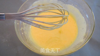香草戚风蛋糕——最基础的蛋糕的做法步骤：7