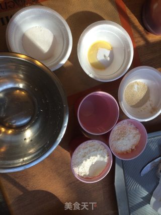 刀切馒头的做法步骤：1