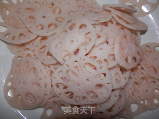 凉拌莲菜的做法步骤：4