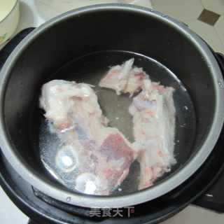 猪蹄骨头汤的做法步骤：3
