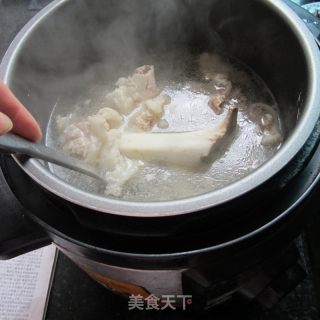 猪蹄骨头汤的做法步骤：6
