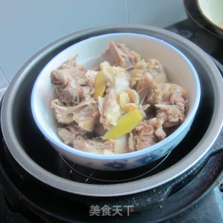 生姜淮山蒸老鸭的做法步骤：12
