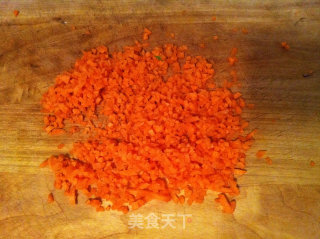 胡萝卜香菇鸡蛋饼的做法步骤：1