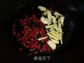 剁椒豆豉猪小肠的做法步骤：3