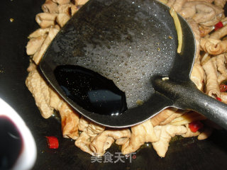 剁椒豆豉猪小肠的做法步骤：5