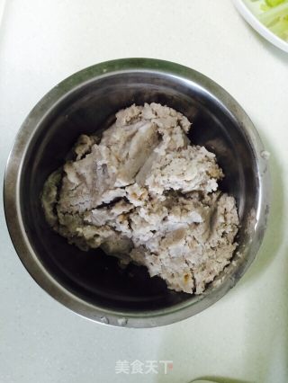 芋泥虾球的做法步骤：2