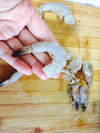 芋泥虾球的做法步骤：4