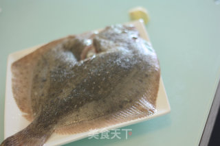 清蒸多宝鱼的做法步骤：1