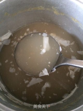 大骨鲜汤什锦火锅的做法步骤：1
