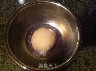 枣泥酱荷花酥的做法步骤：4