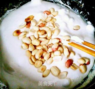 牛轧糖的做法步骤：4