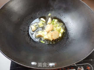 芋头红烧肉的做法步骤：4