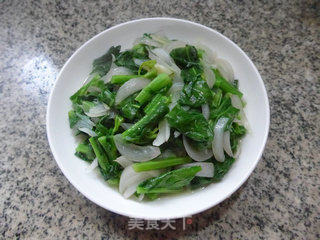 洋葱炒油菜蕻的做法步骤：9