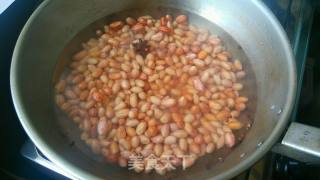 水煮花生的做法步骤：3