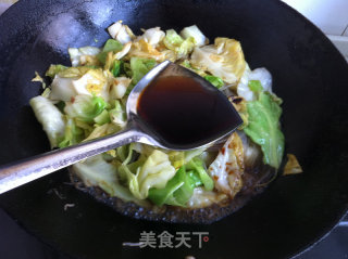 香菇粉条炒甘蓝的做法步骤：10