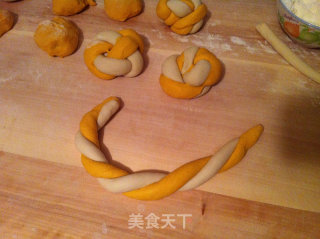 南瓜双色馒头的做法步骤：7