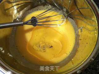 绿豆酸奶戚风蛋糕的做法步骤：4
