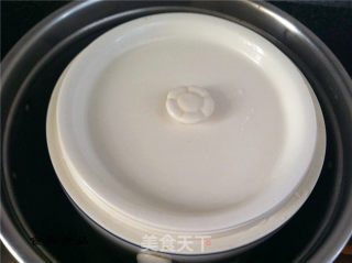 苦瓜木耳炖瘦肉汤的做法步骤：5