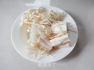 煎烤五花肉卷金针菇的做法步骤：4