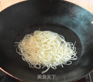 生菜肉片挂面的做法步骤：4
