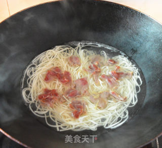 生菜肉片挂面的做法步骤：5