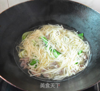 生菜肉片挂面的做法步骤：7