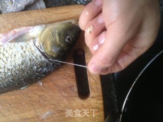 糖醋豆瓣鱼的做法步骤：2