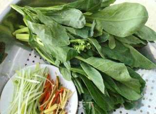 年夜饭上的小清新——豉油芥蓝的做法步骤：1