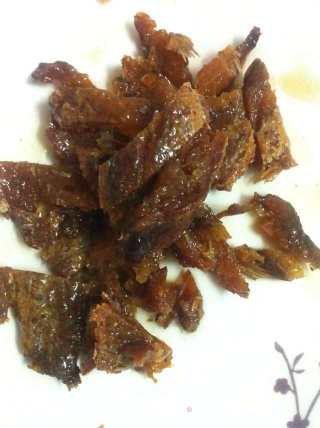 豆鼓鲮鱼炒苦瓜的做法步骤：3